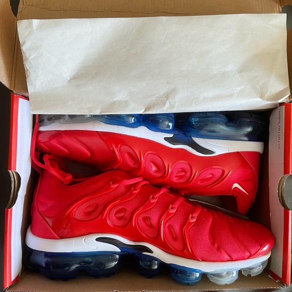 size 3 vapormax plus